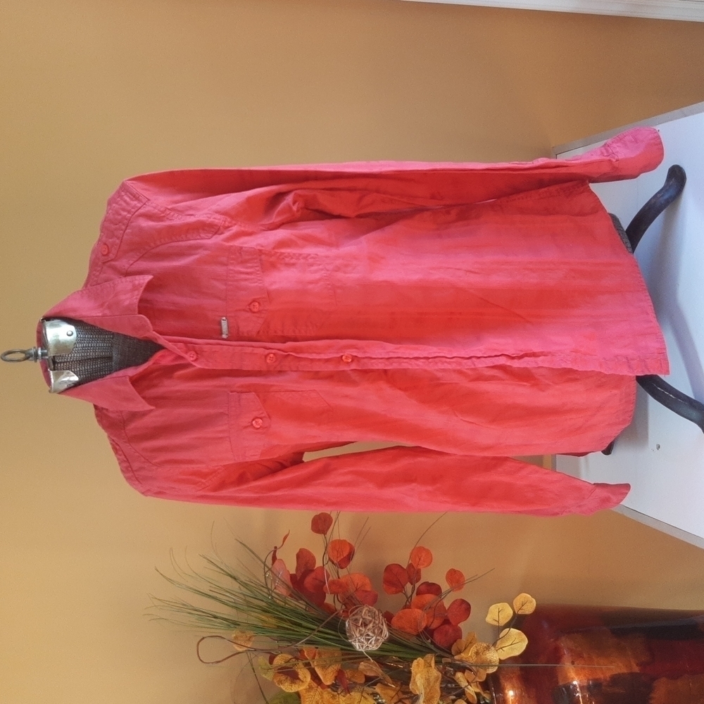 GUESS Button down 235